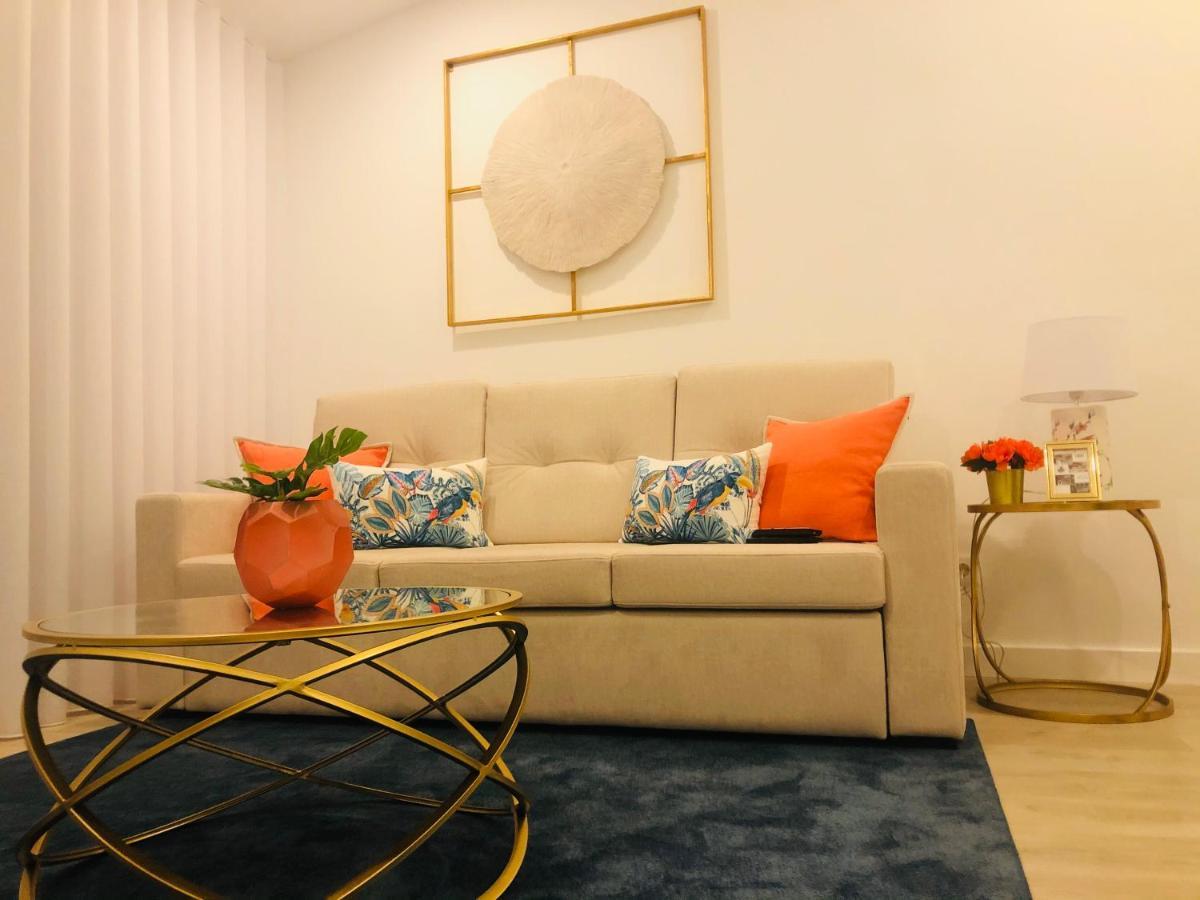 אבאירו Central Tiled Apartment מראה חיצוני תמונה